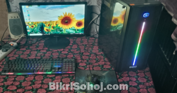 ১৬ হাজার টাকায় ব্যবহৃত কম্পিউটার বিক্রয় করা হবে।